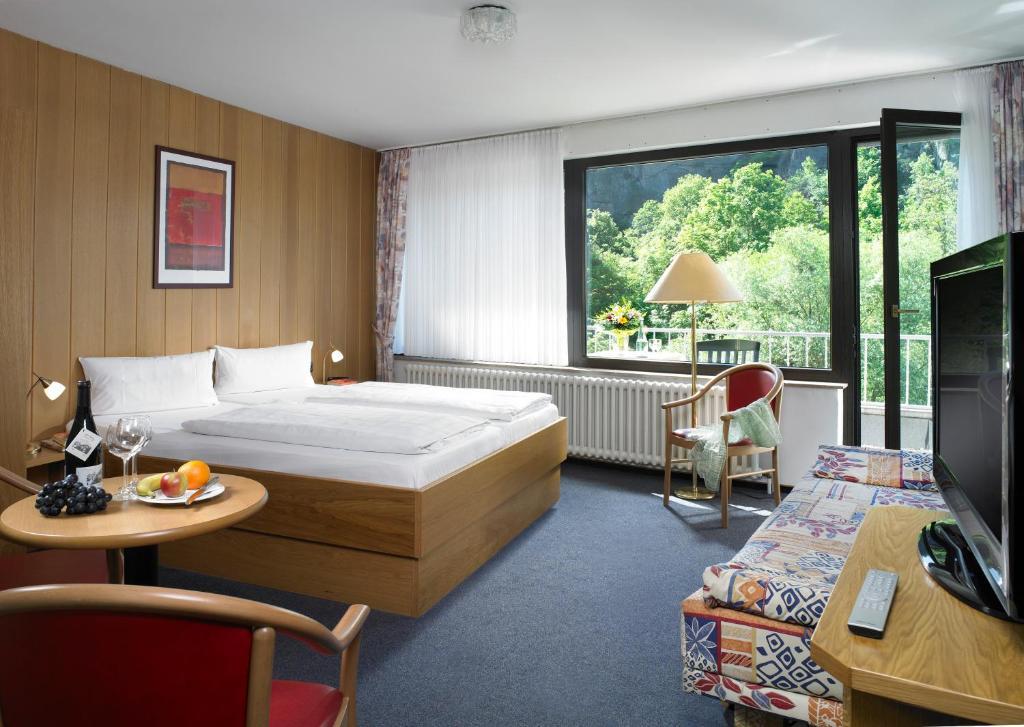 Land-Gut-Hotel Zur Post Altenahr Cameră foto