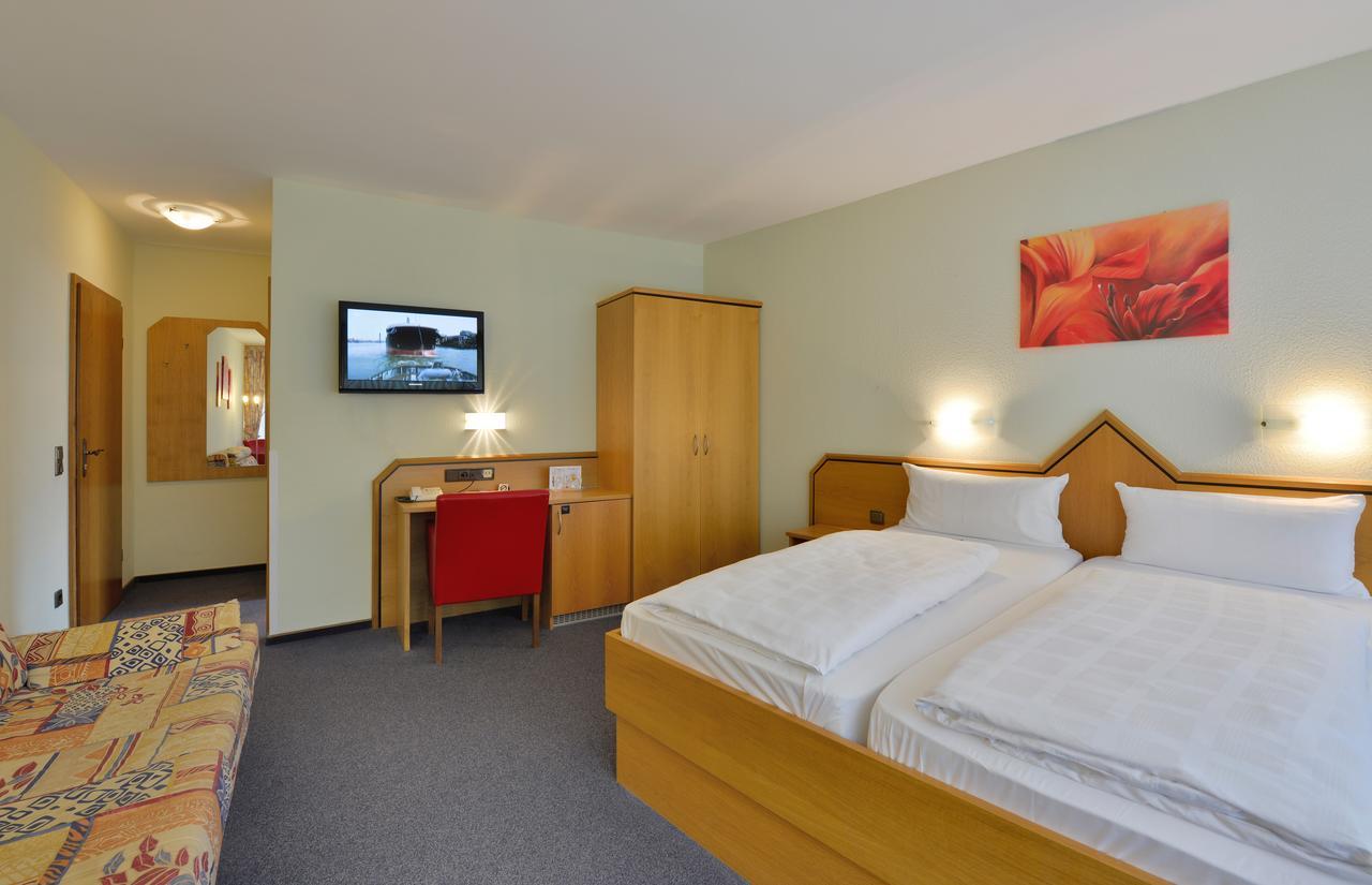 Land-Gut-Hotel Zur Post Altenahr Exterior foto