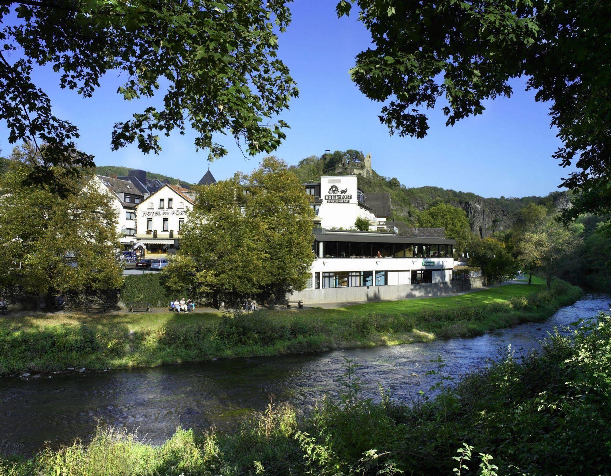 Land-Gut-Hotel Zur Post Altenahr Exterior foto
